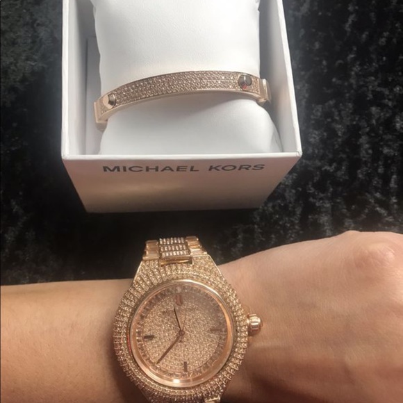 Mk Watch and Bracelet main image 6